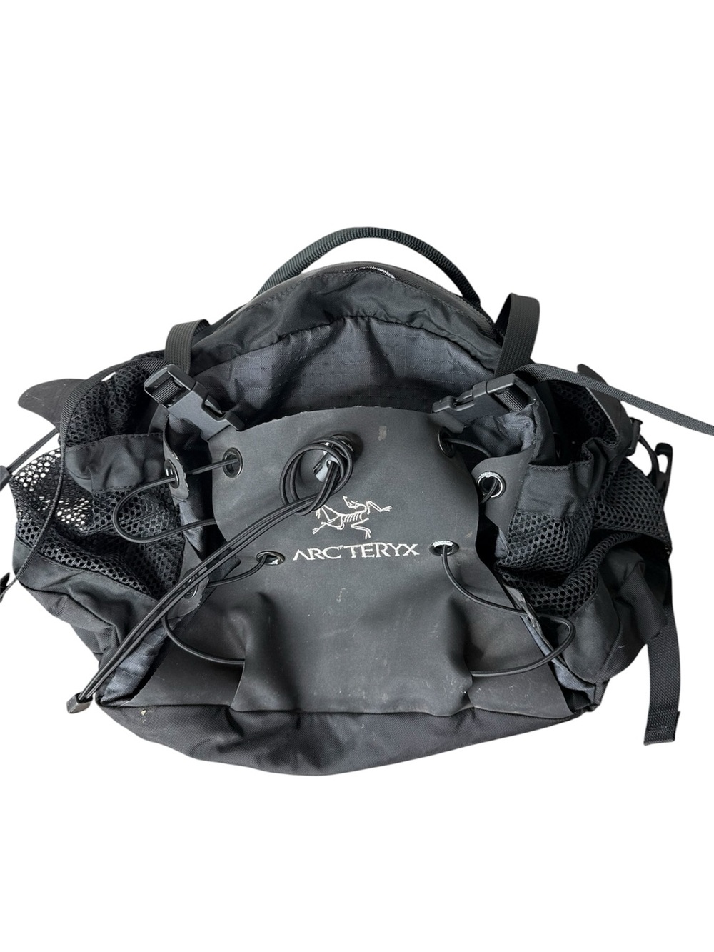 ARCTERYX Black Q10 Lumber Hip Pack Waterproof Hiking Travel Climbing *FLAWS*
